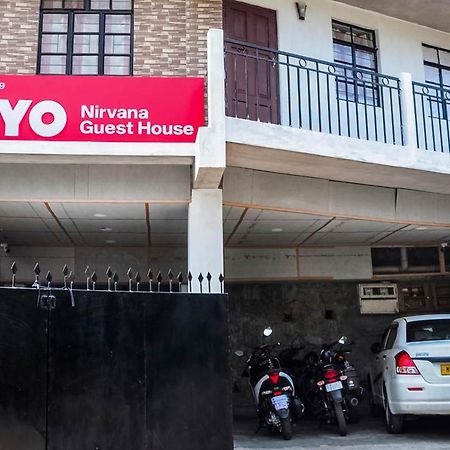 Oyo 18759 Nirvana Guest House Шилонг Екстериор снимка
