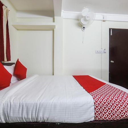 Oyo 18759 Nirvana Guest House Шилонг Екстериор снимка