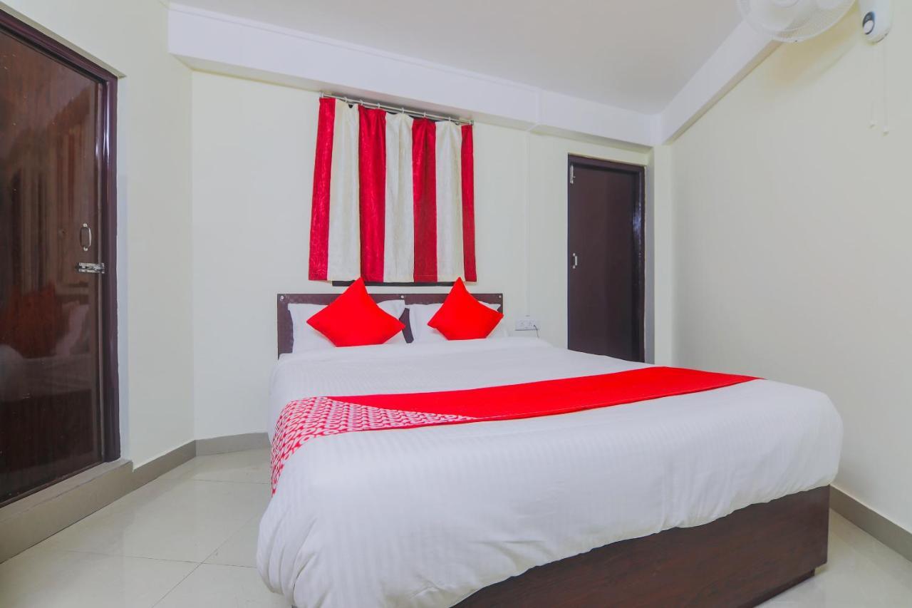 Oyo 18759 Nirvana Guest House Шилонг Екстериор снимка